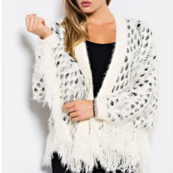 IVORY & BLACK fuzzy knit CARDIGAN - Picture 2 of 4